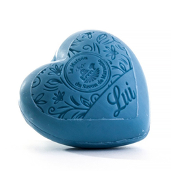 LA MAISON: Heart-shaped soap 