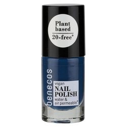 Nail polish 