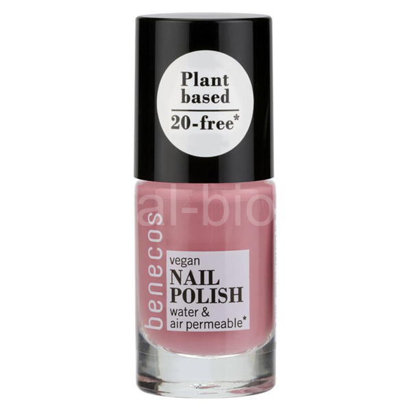 Nail polish 